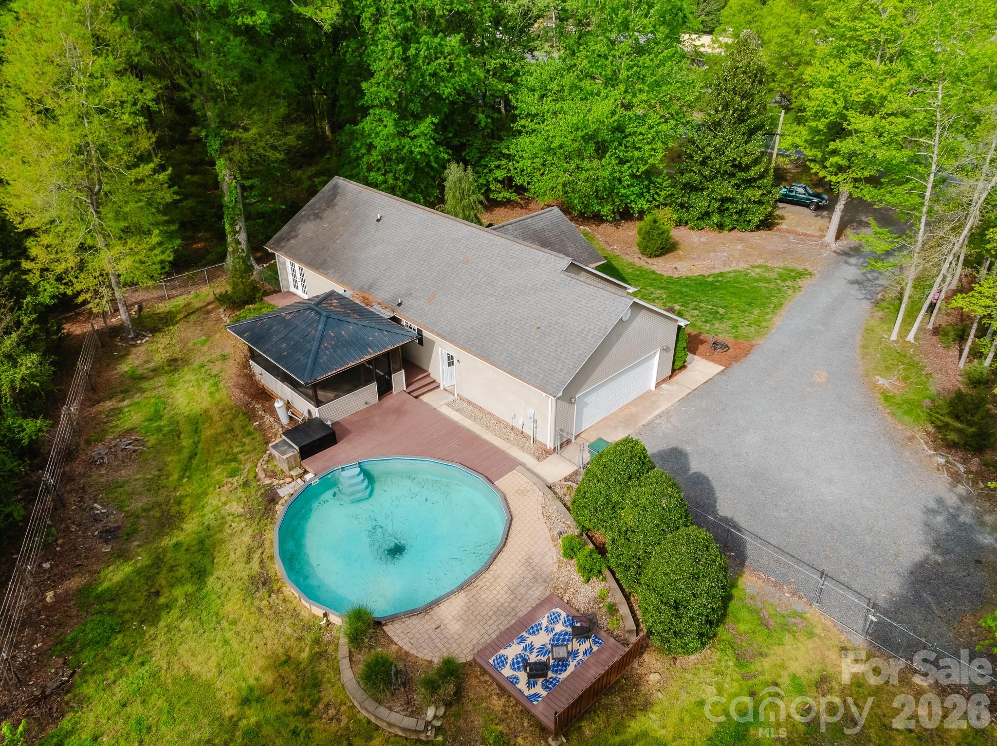 Hampton Place - Residential