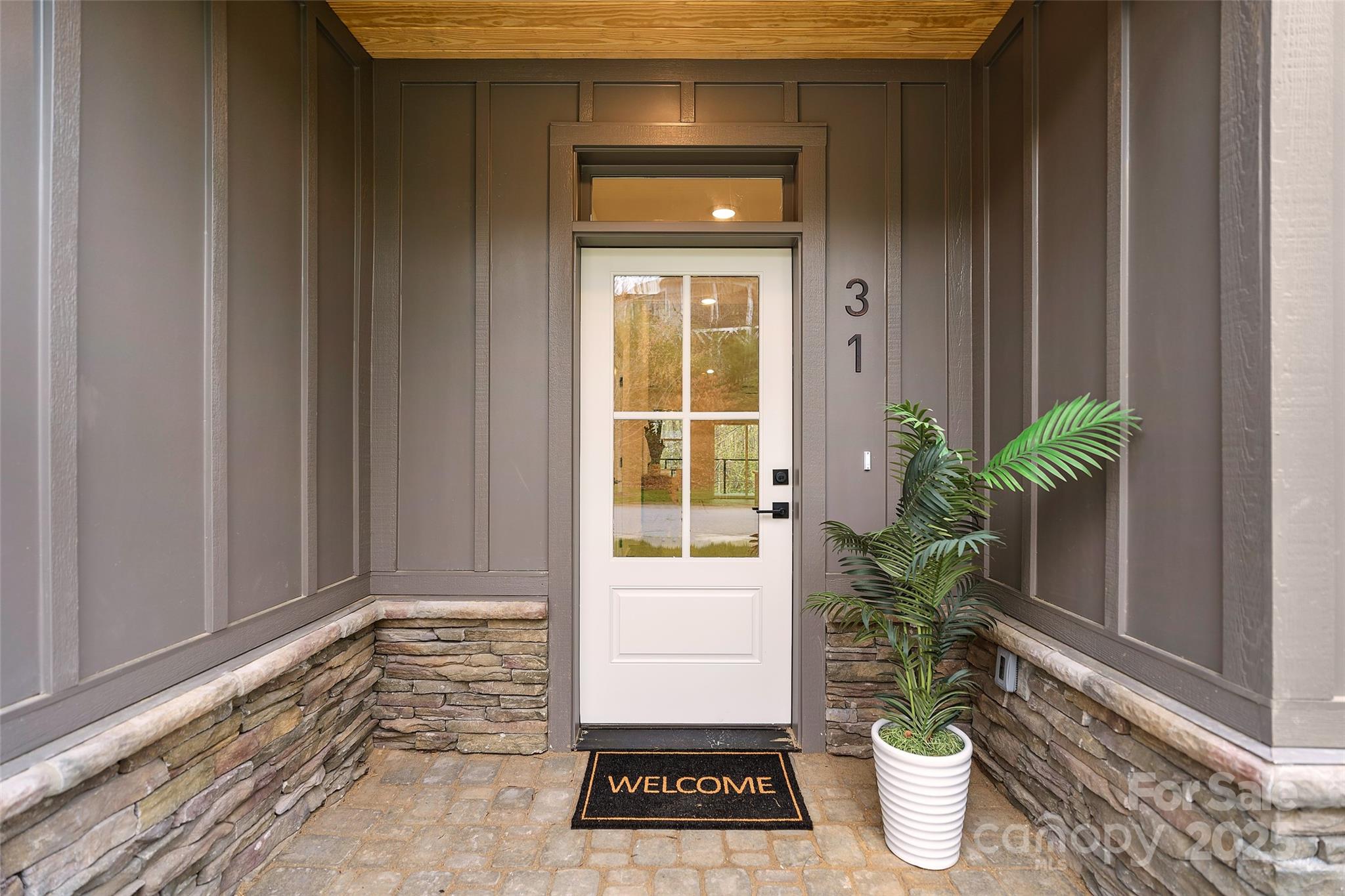 31 Hogans View Circle