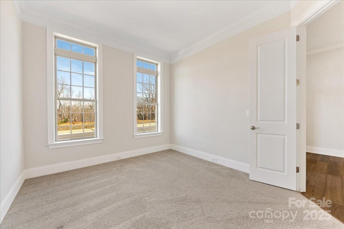 45419 Misty Bluff Drive