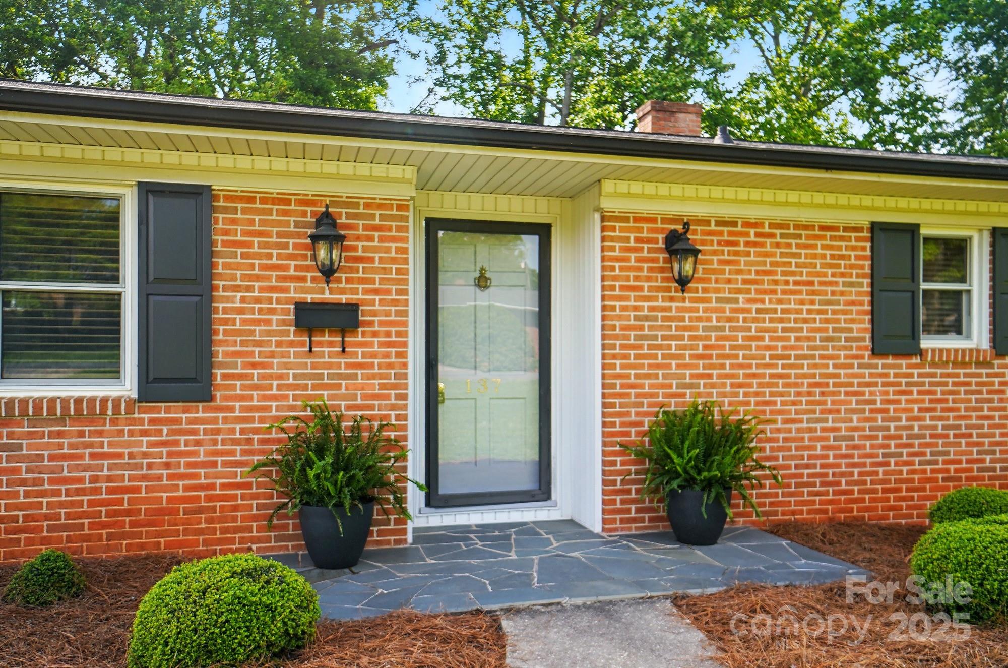 137 Burton Hills Circle