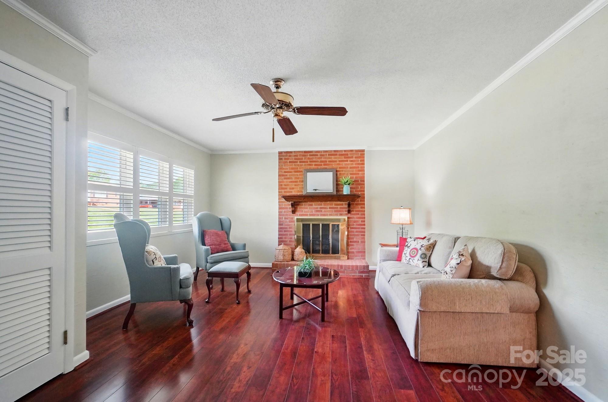 137 Burton Hills Circle