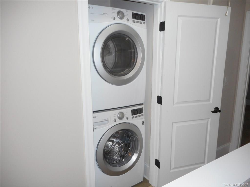 Laurel Ridge - Residential Lease