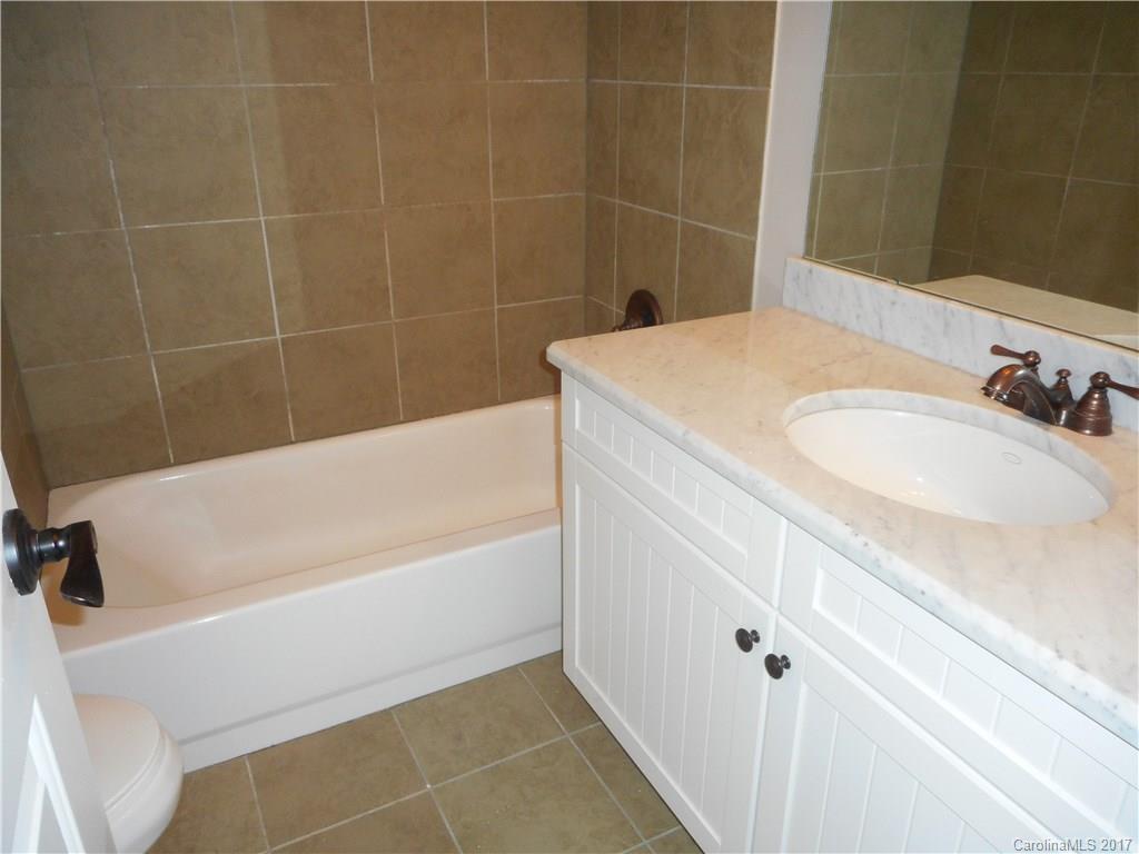 Laurel Ridge - Residential Lease