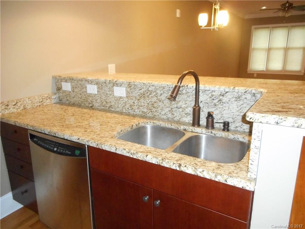 Laurel Ridge - Residential Lease