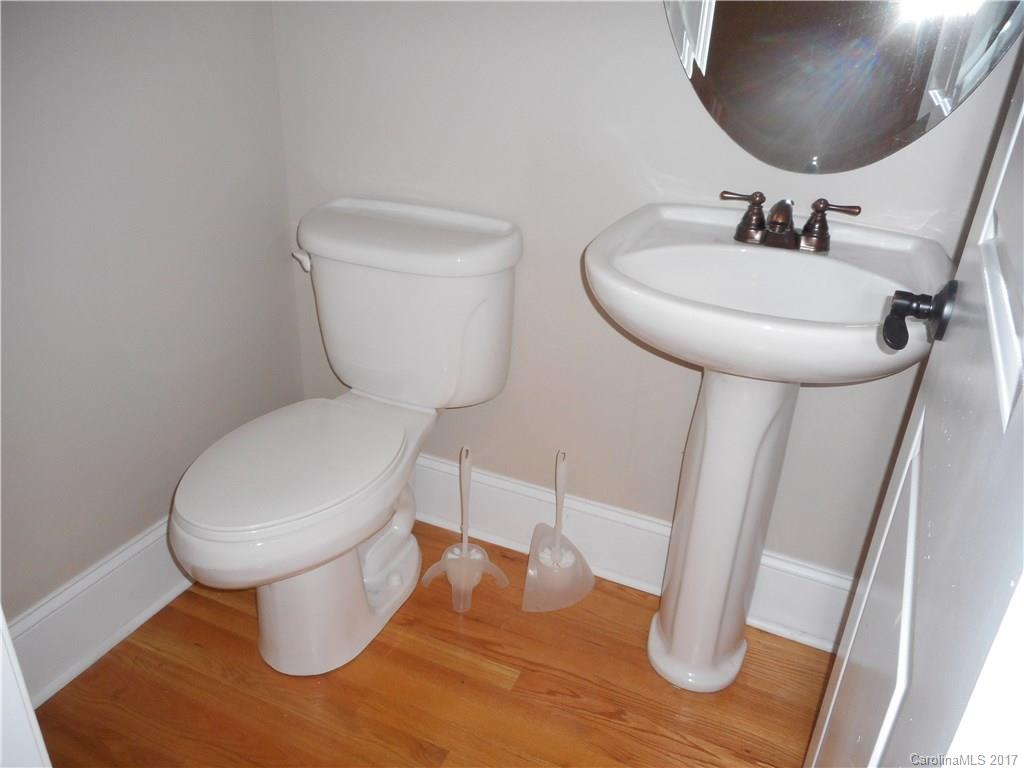 Laurel Ridge - Residential Lease