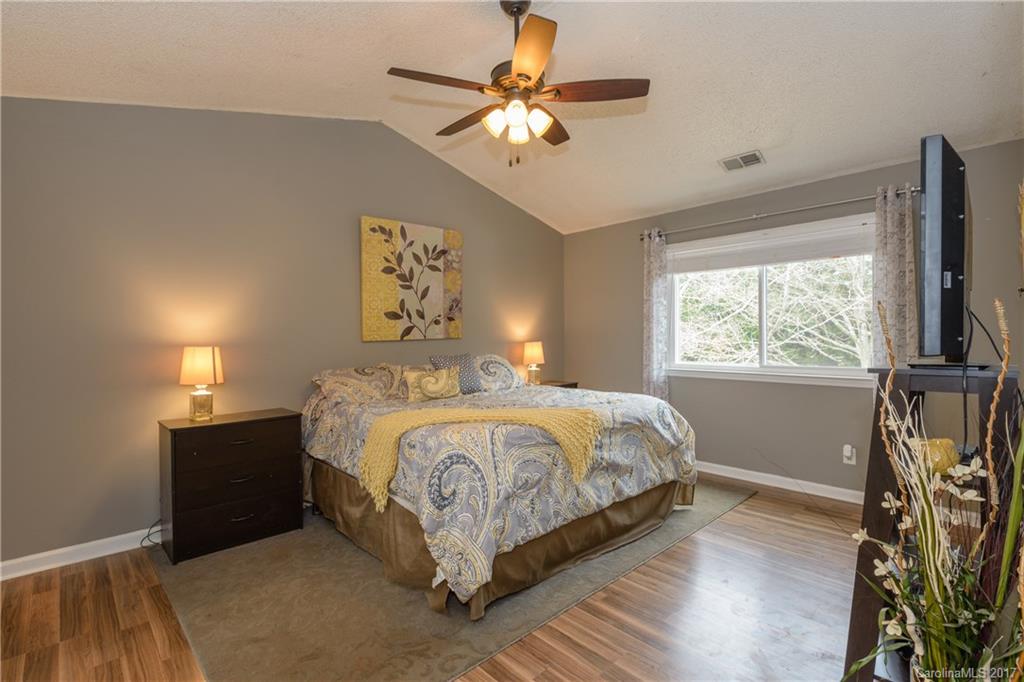 Morris Farms - Residential