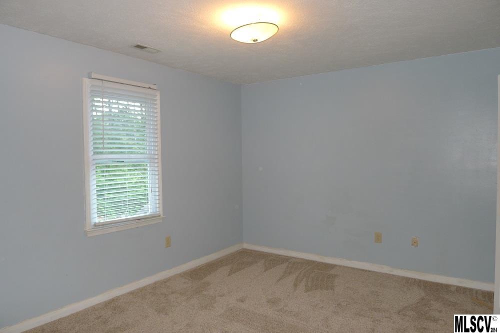 Maple Crest - Residential