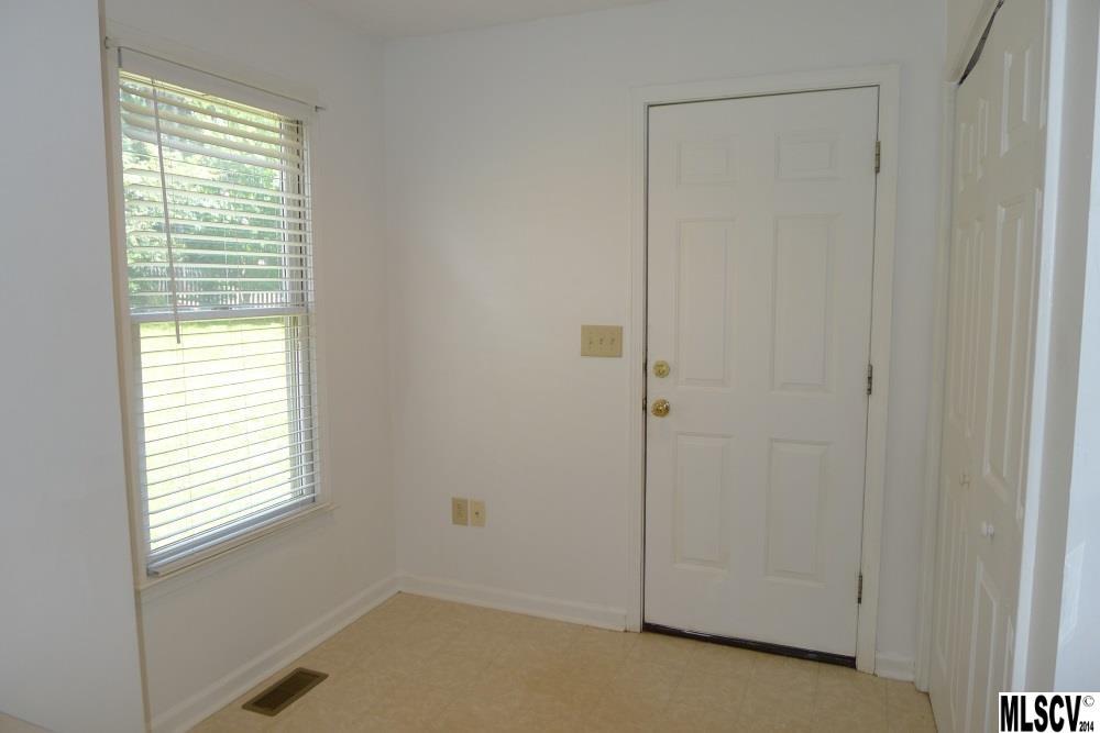 Maple Crest - Residential