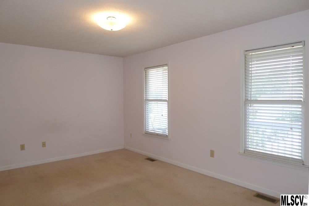 Maple Crest - Residential