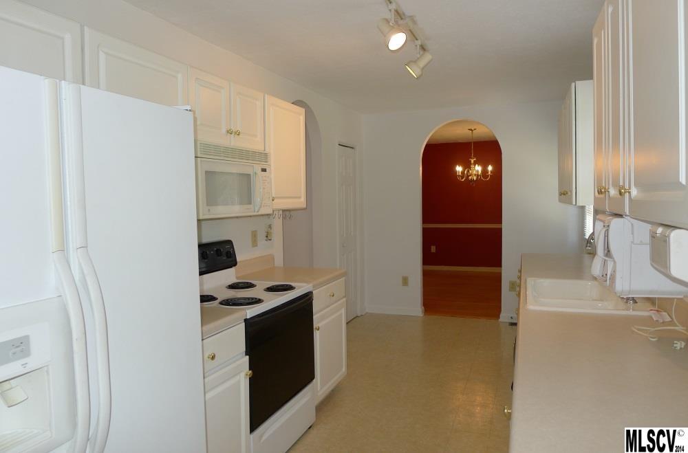 Maple Crest - Residential