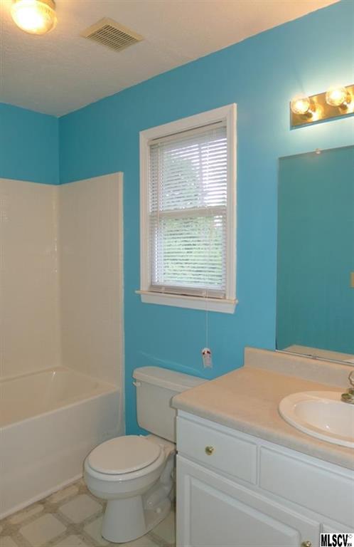 Maple Crest - Residential