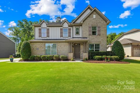 3918 Halcyon Drive Huntersville NC 28078