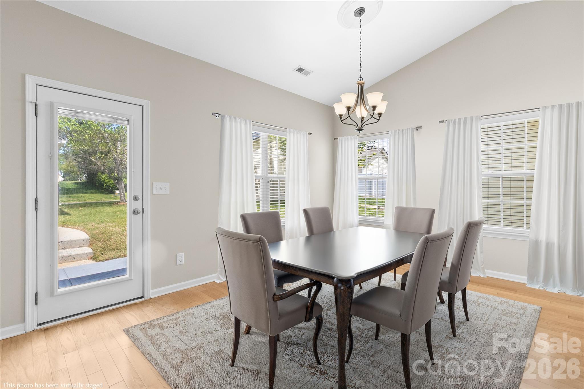 Alexander Chase - Residential