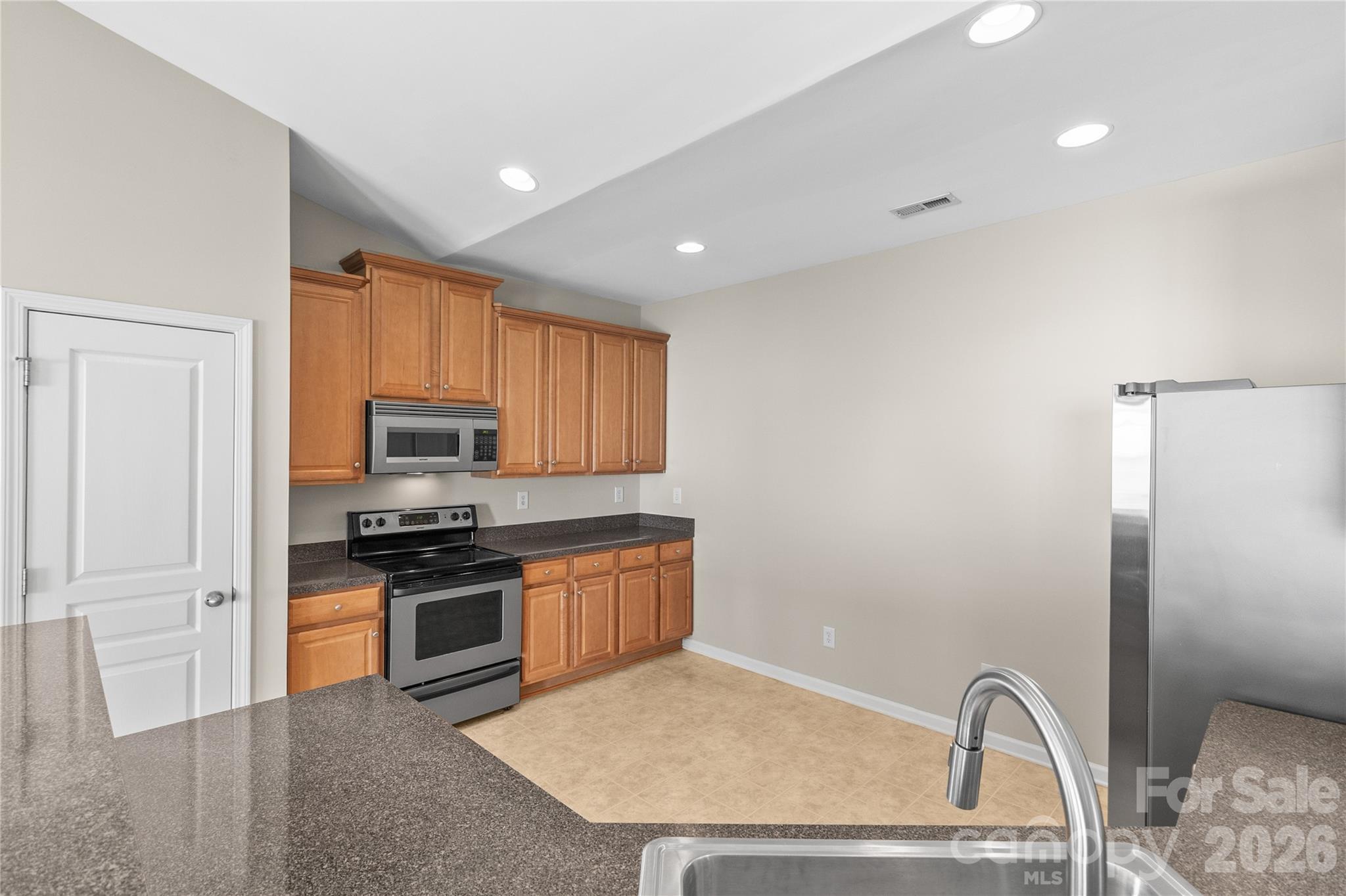 Alexander Chase - Residential