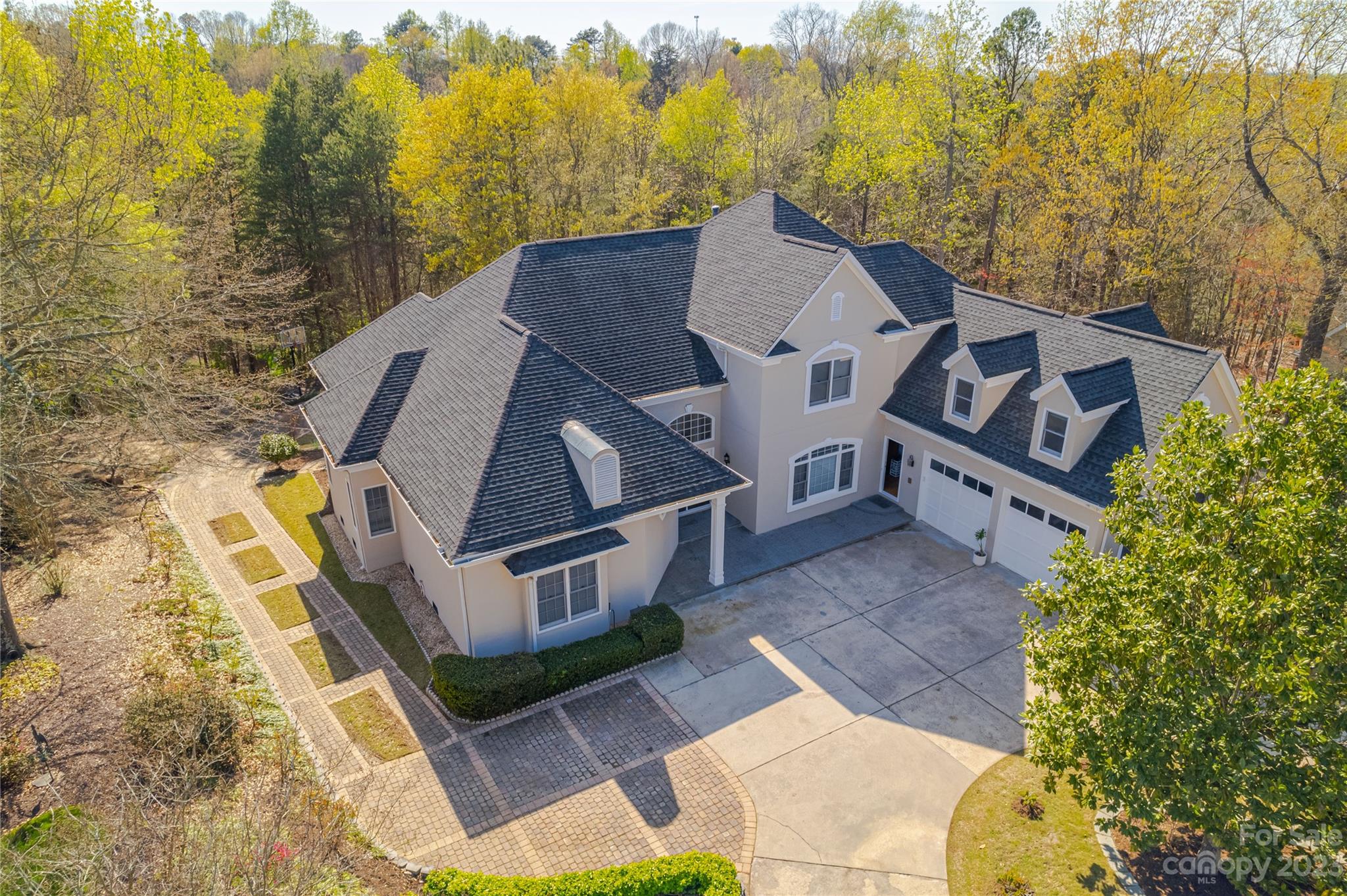 Riverpointe - Residential