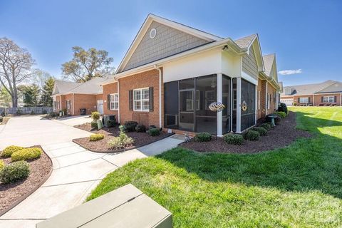 Photo of 2311 Index Court, Denver, NC 28037 (MLS # 4360836)