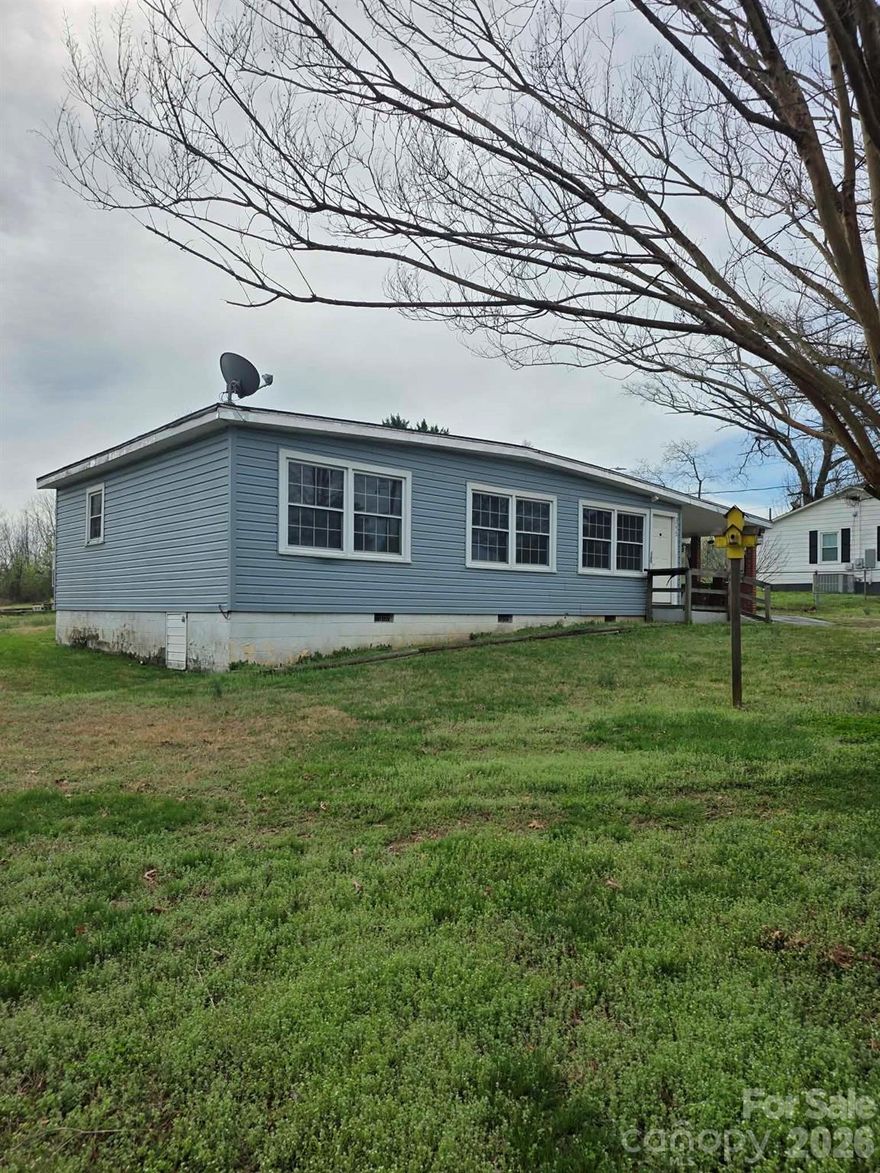 3-bedroom, 1-bath home in Hildebran offering a great opportunity for an investor or buyer ready to add their own vision. This property is truly a blank canvas with plenty of potential to renovate, refresh, and make it your own. With a functional layout and solid footprint, the possibilities are there for someone willing to put in a little work. Large outbuilding for storage or workshop. Whether you’re looking for your next investment project or a home you can customize to fit your style, this property is full of opportunity. Home is being sold as is.