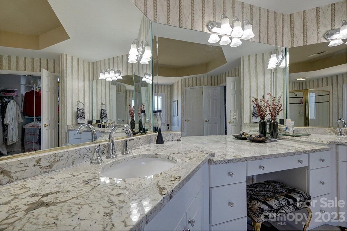 Beacon Knoll - Residential