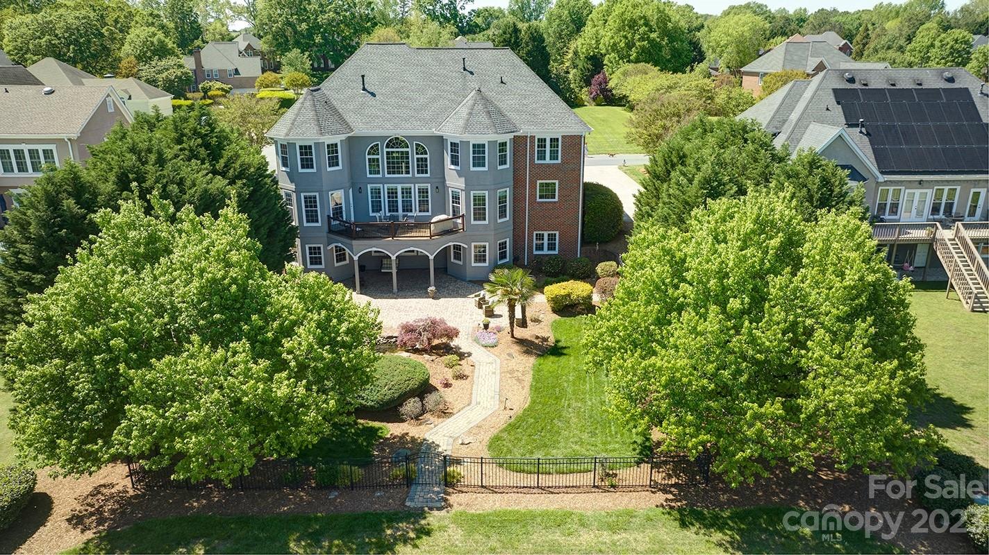 Beacon Knoll - Residential