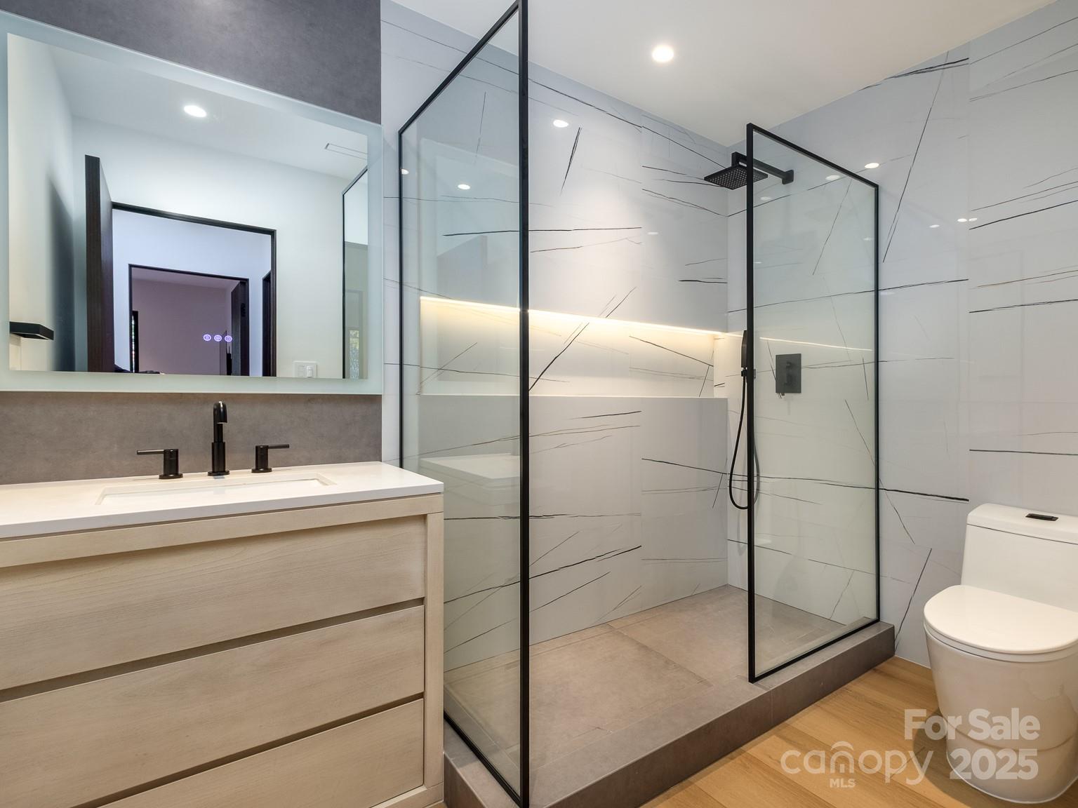 Connestee Falls - Residential