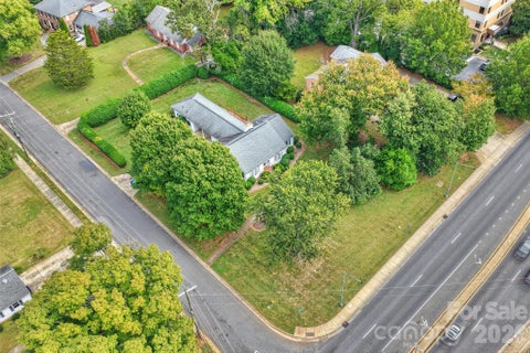 Photo of 5801 Fairview Road, Charlotte, NC 28209 (MLS # 4433359)