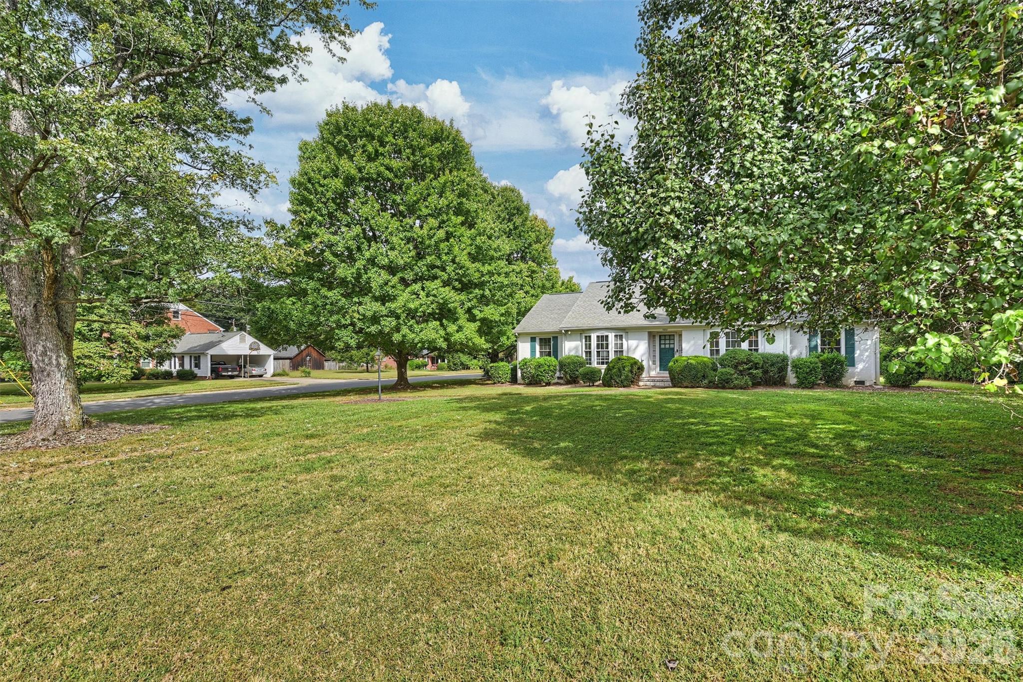 5801 Fairview Road