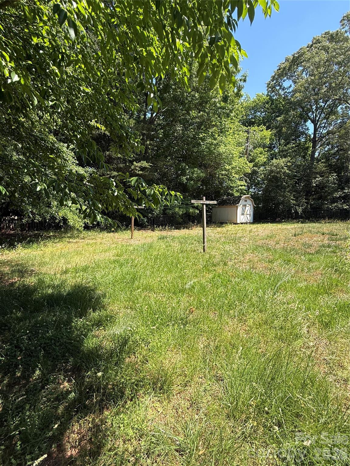 6237 Burnhurst Lane