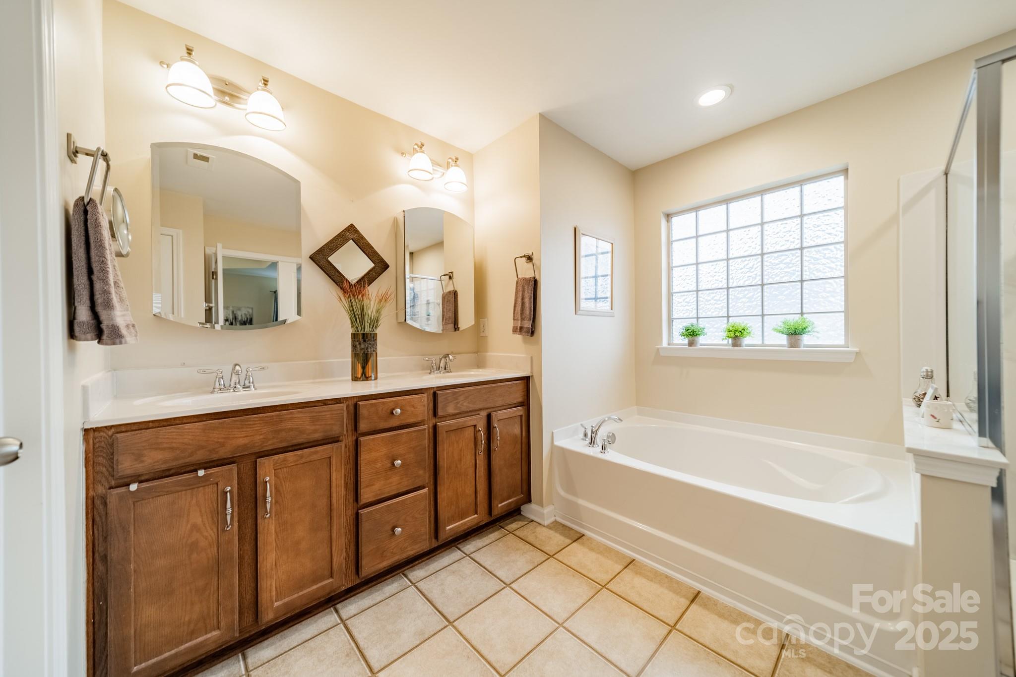 Almond Glen - Residential