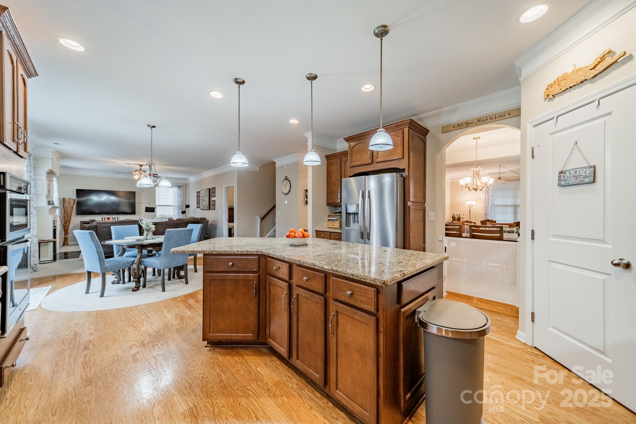 Almond Glen - Residential