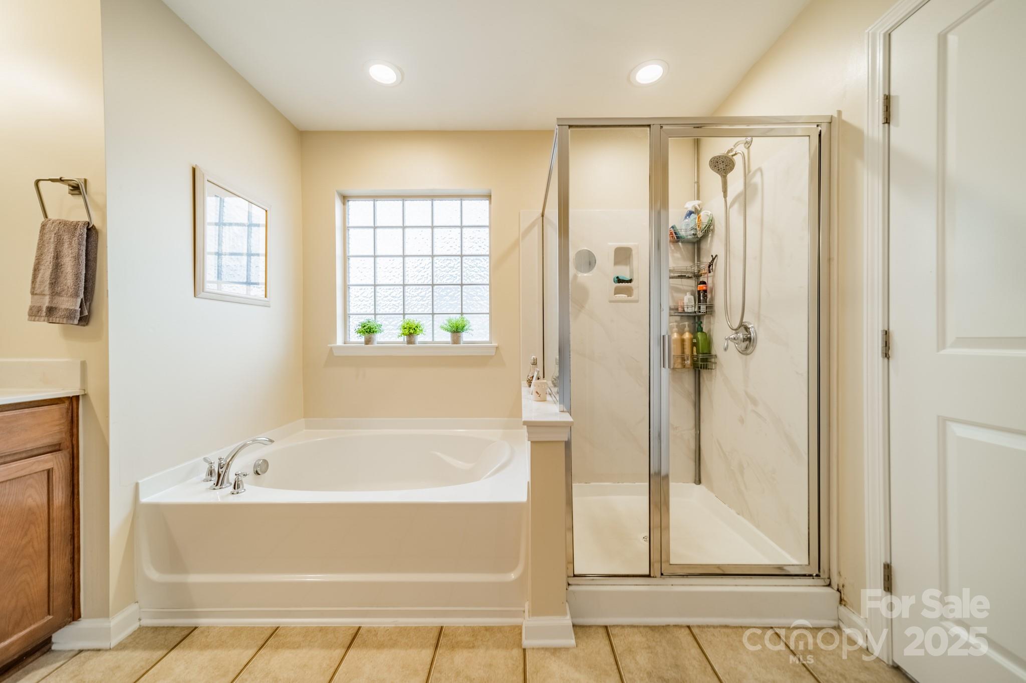 Almond Glen - Residential