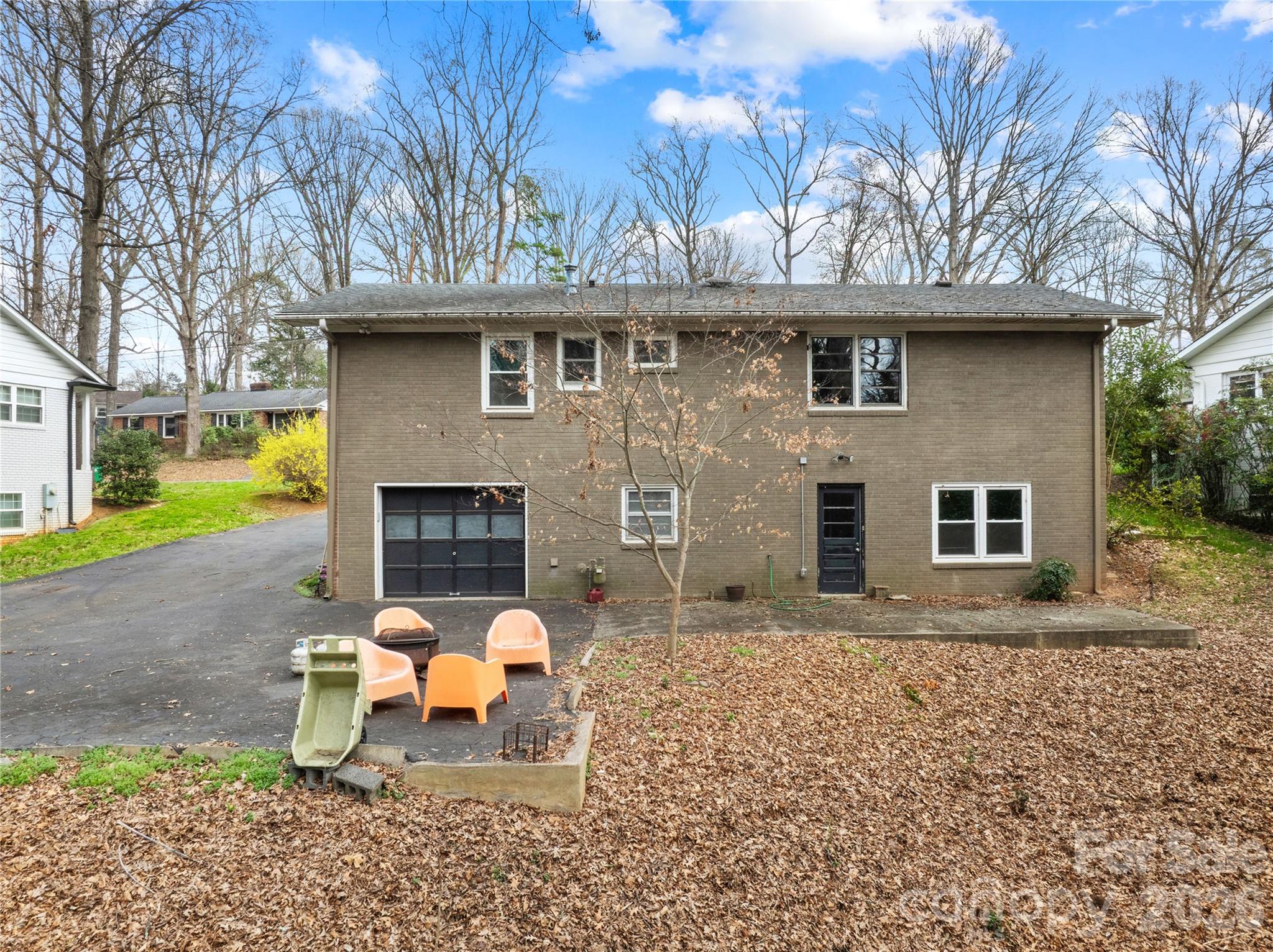 Montclaire - Residential