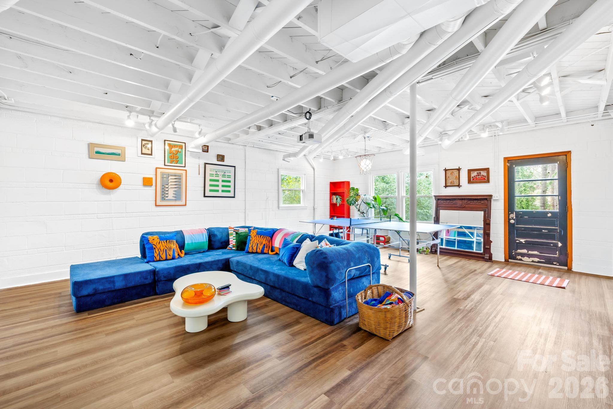 Montclaire - Residential