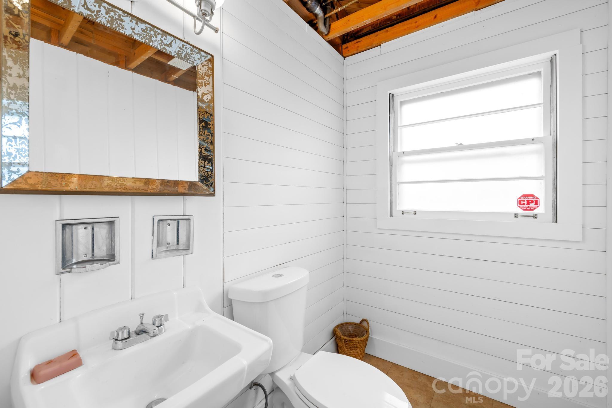 Montclaire - Residential