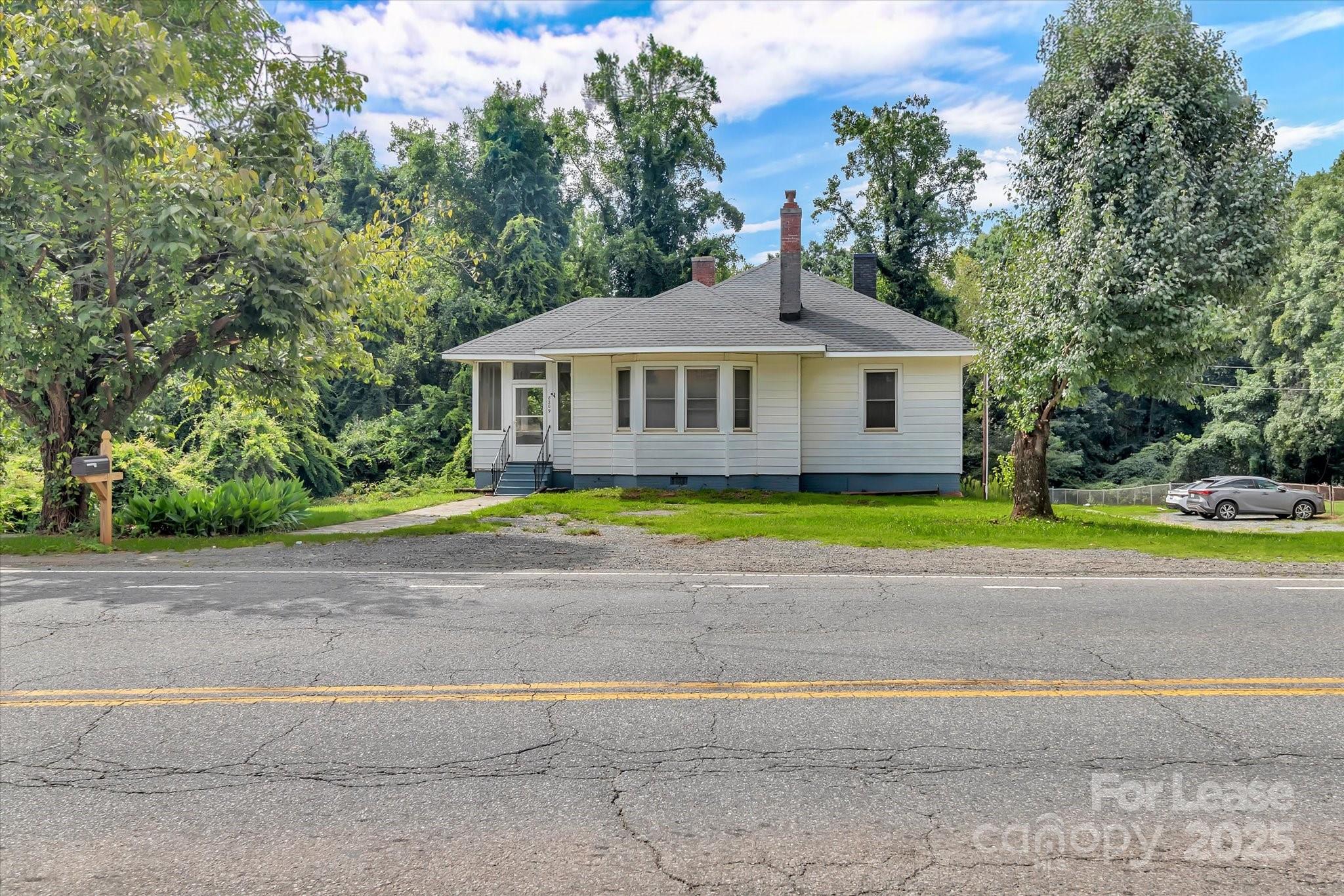 8209 Moores Chapel Road