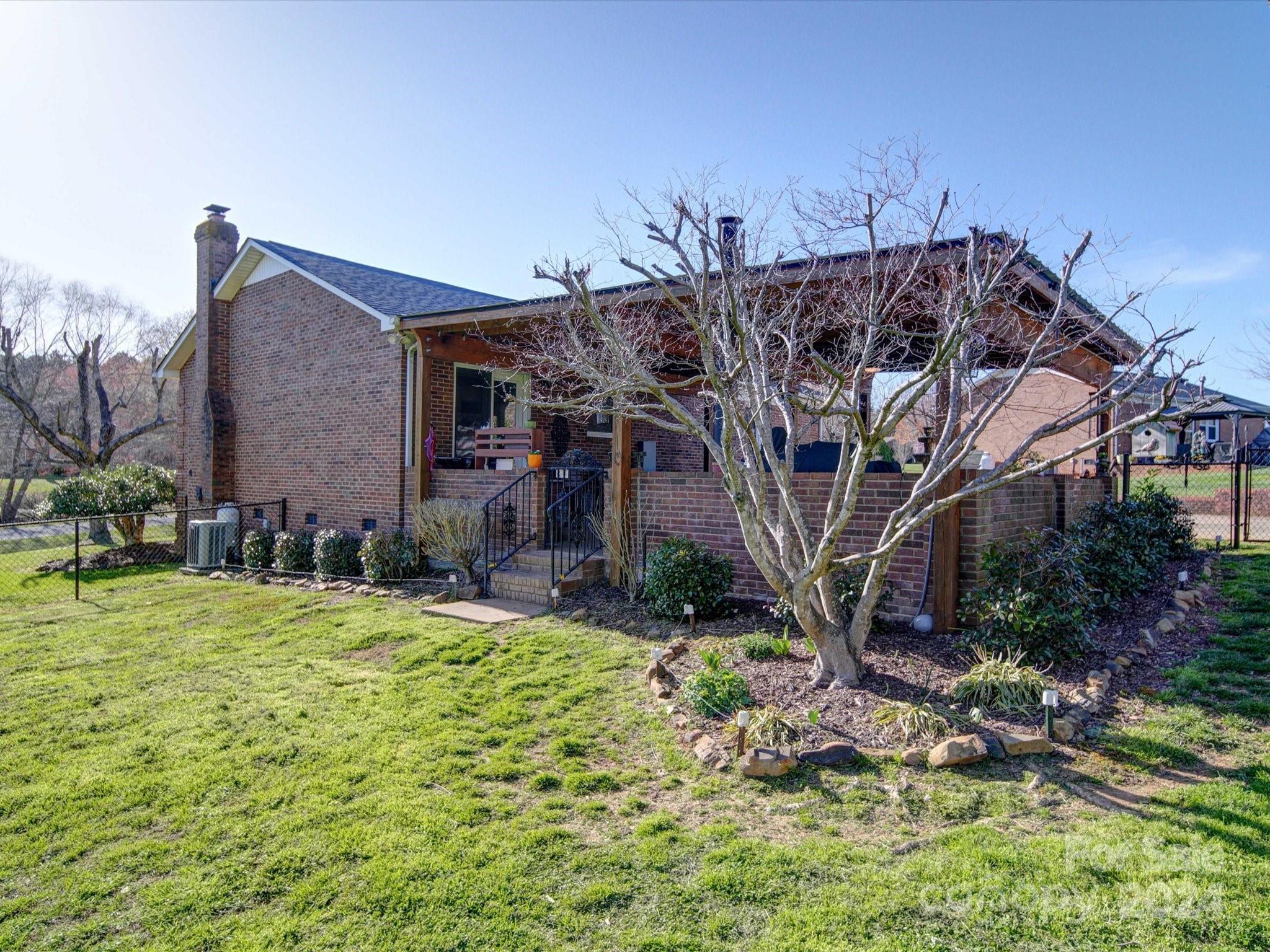 Greyfield - Residential