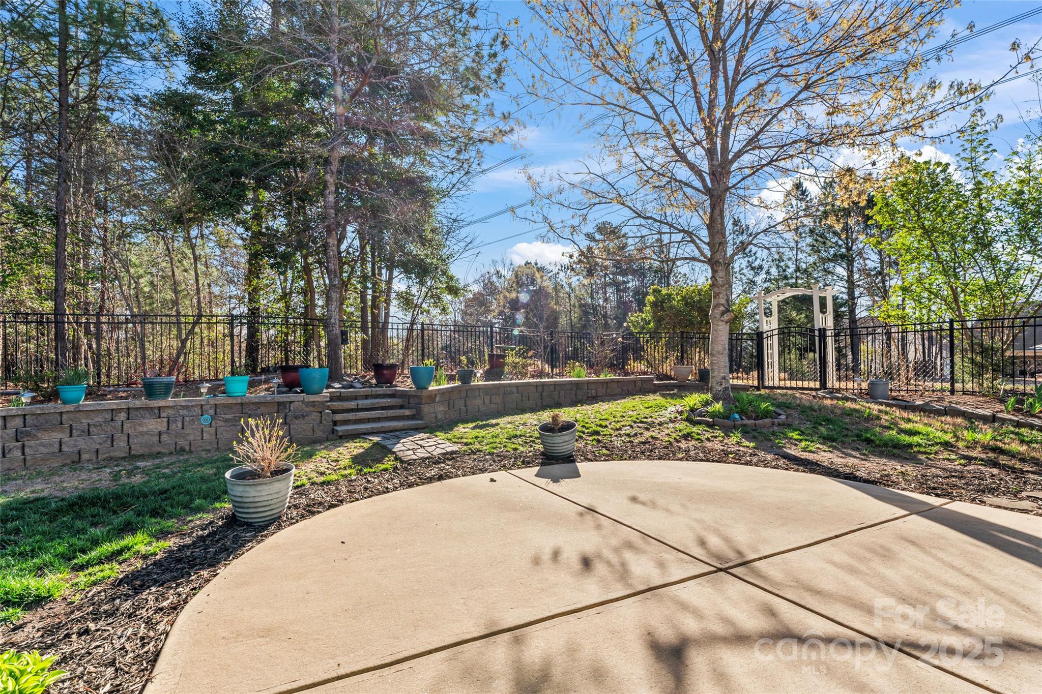 Lake Ridge - Residential