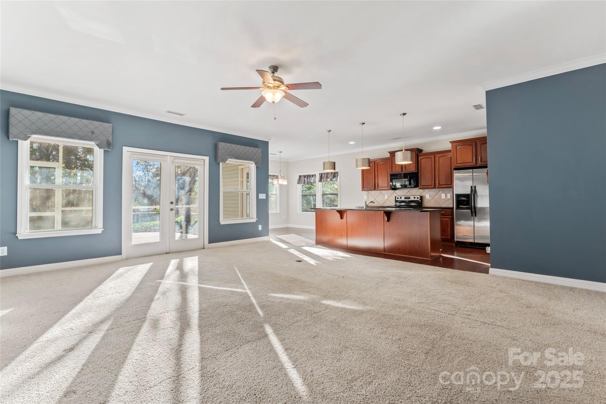 Lake Ridge - Residential