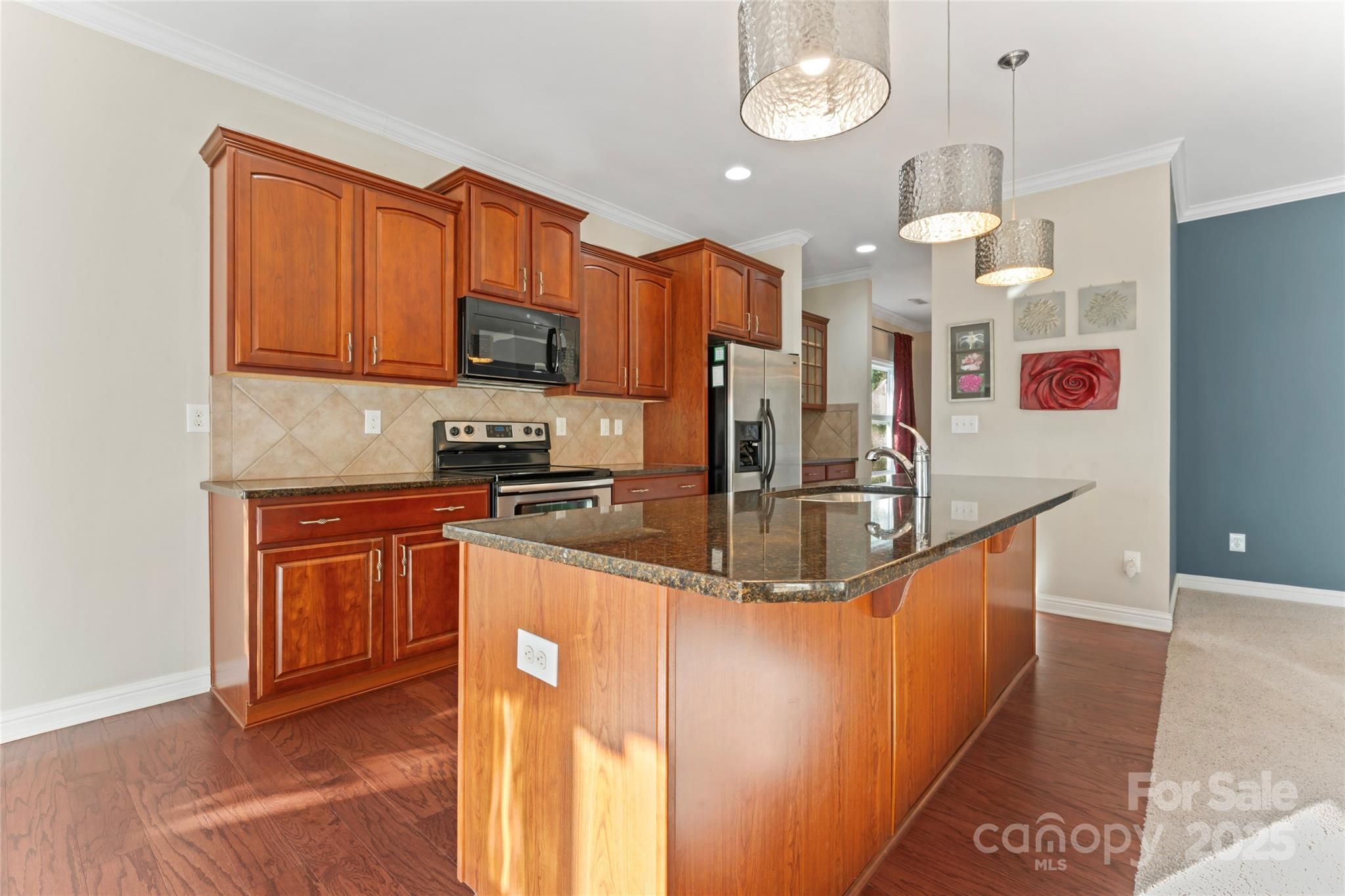 Lake Ridge - Residential