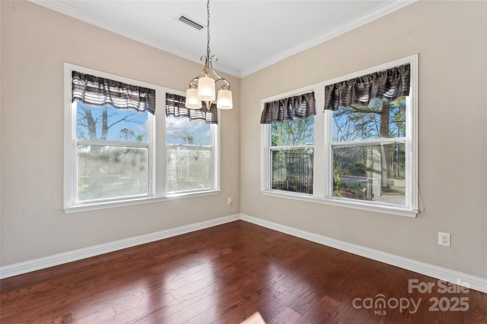 Lake Ridge - Residential