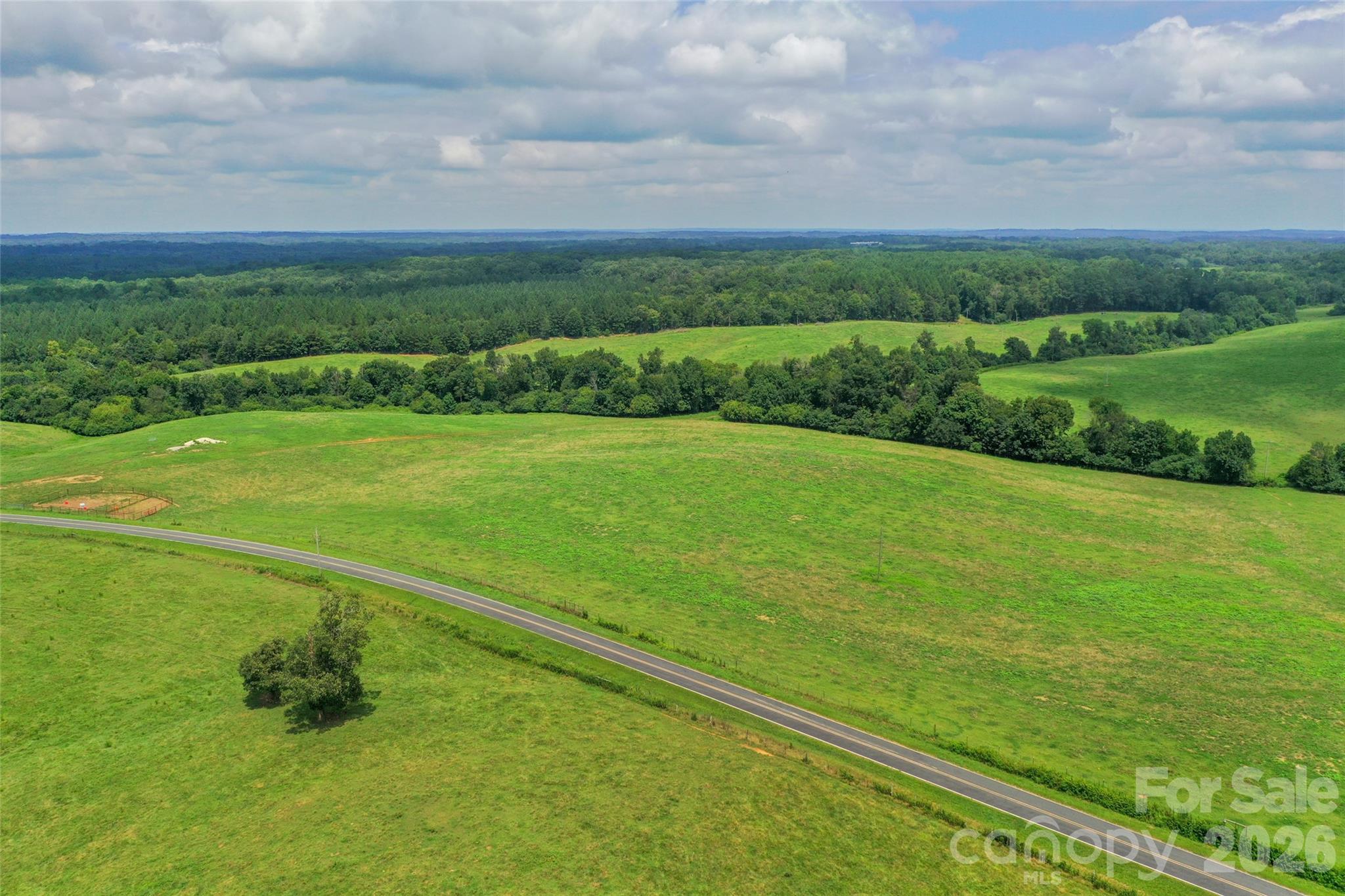 0000 Lucy Short Cut Road E