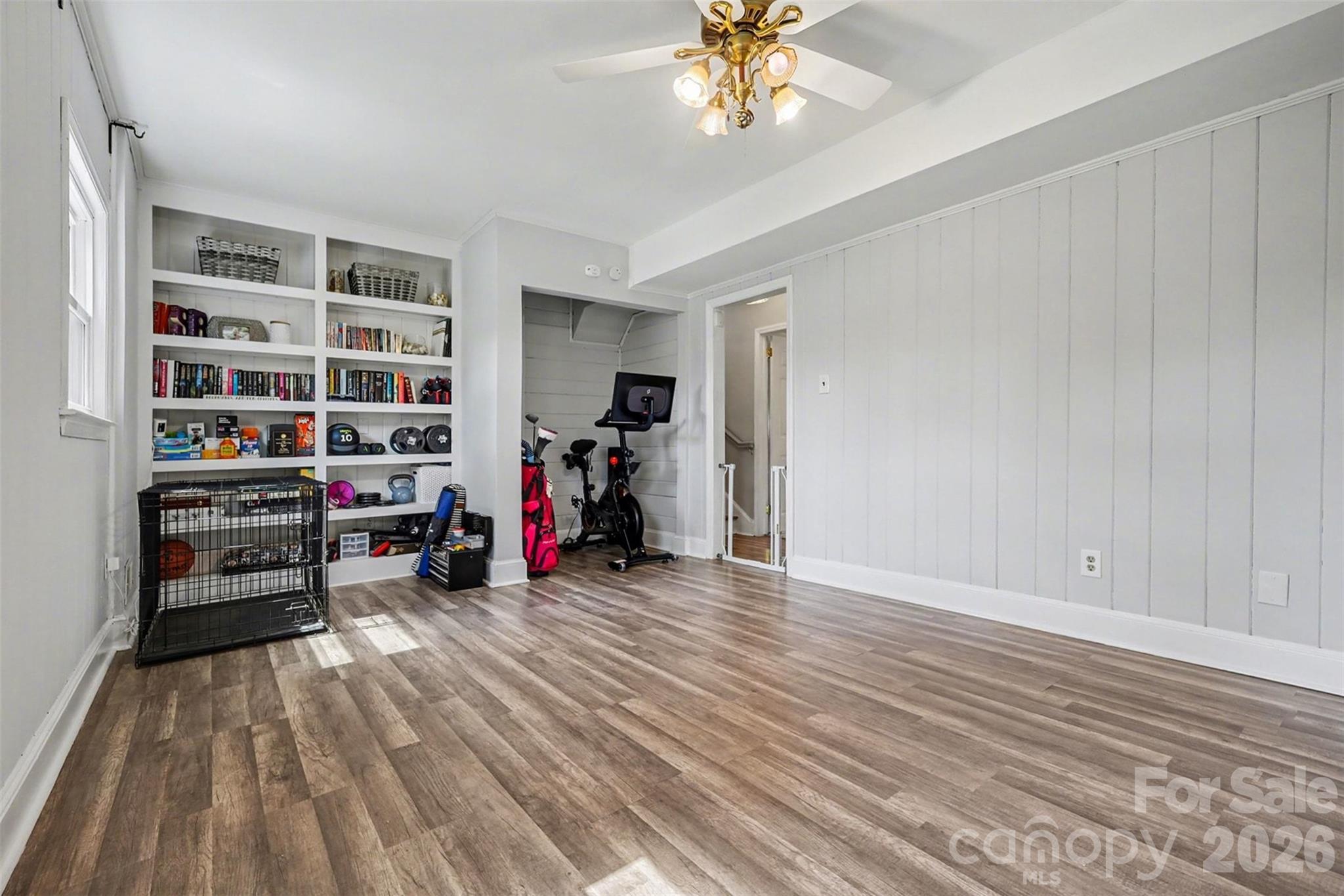 Montclaire - Residential