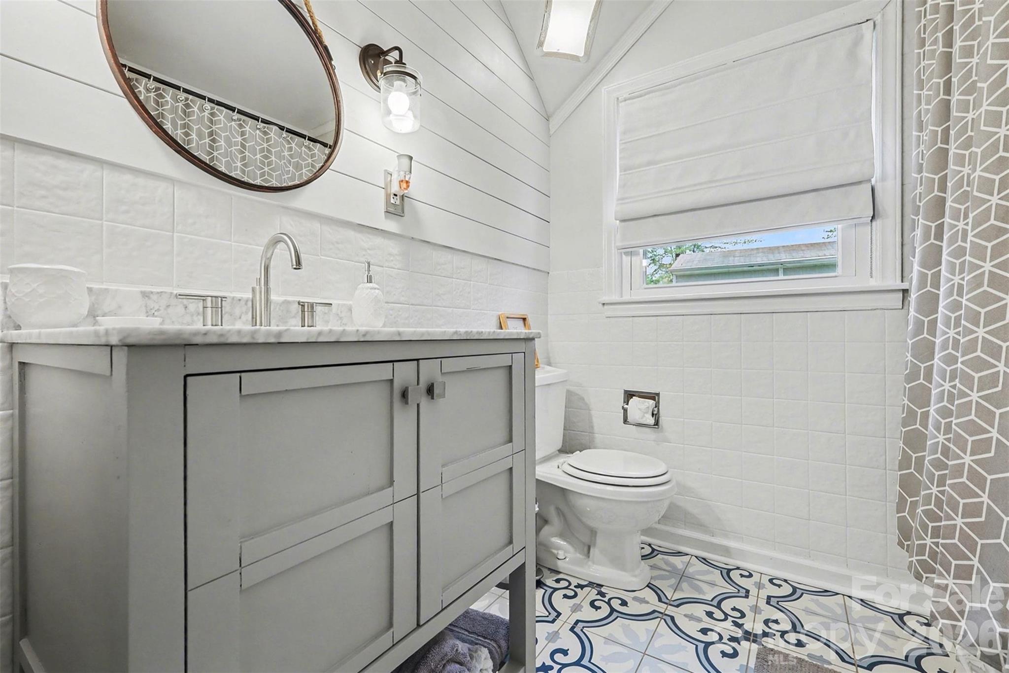 Montclaire - Residential