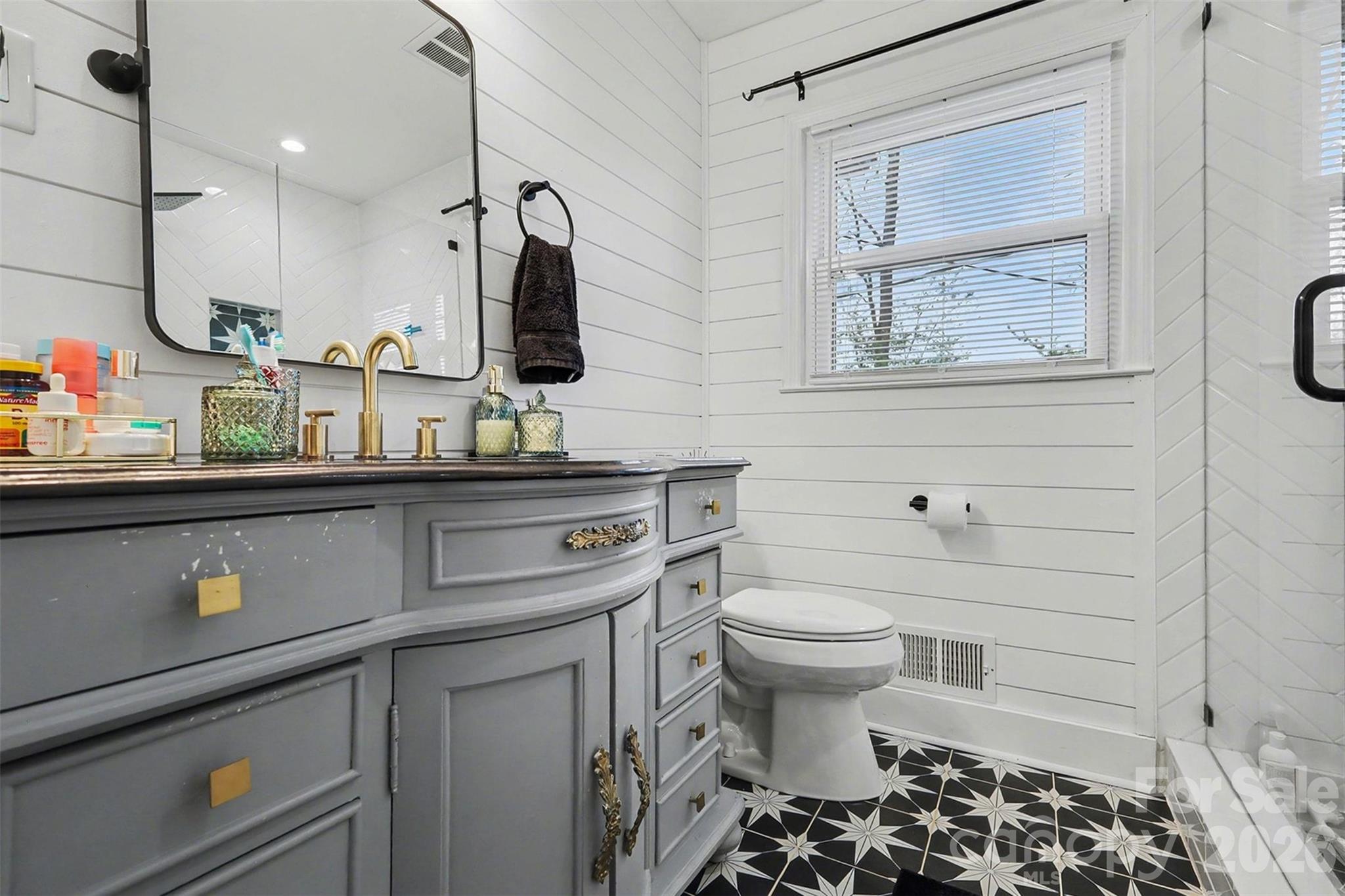 Montclaire - Residential