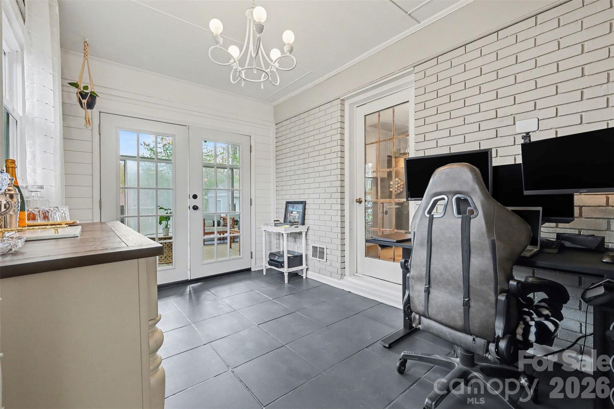 Montclaire - Residential