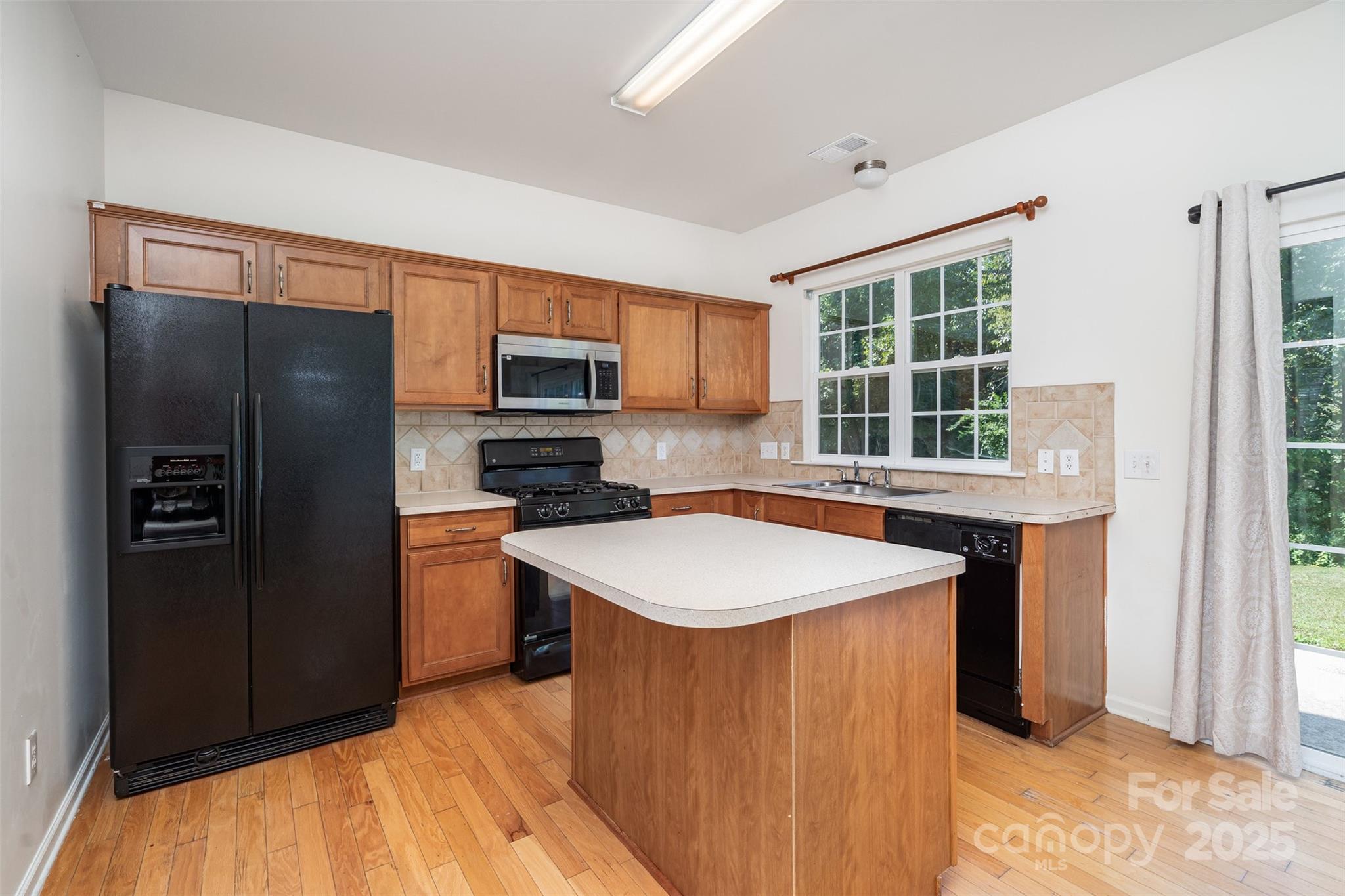 2205 Arbor Vista Drive