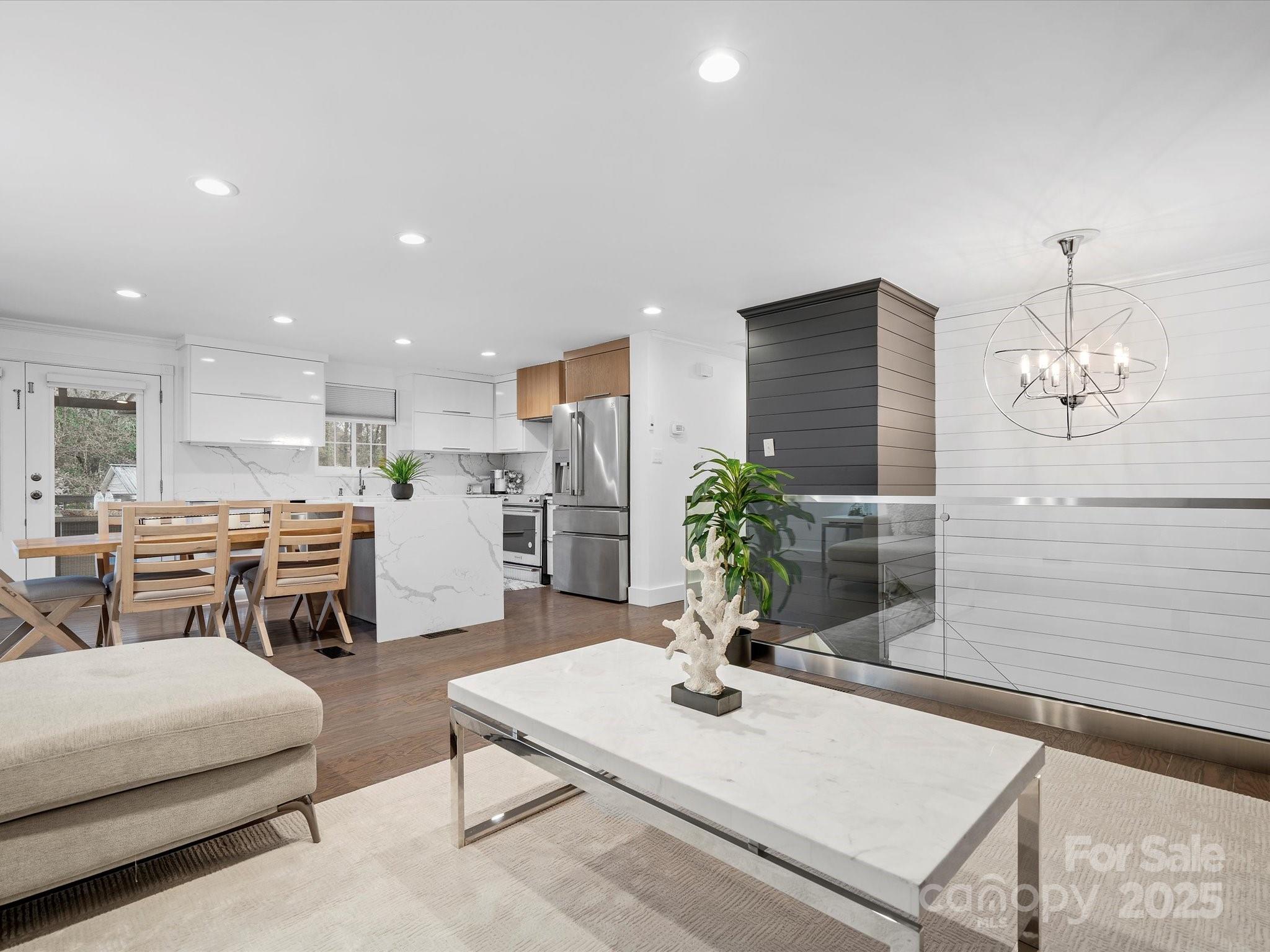 Shadow Lake - Residential