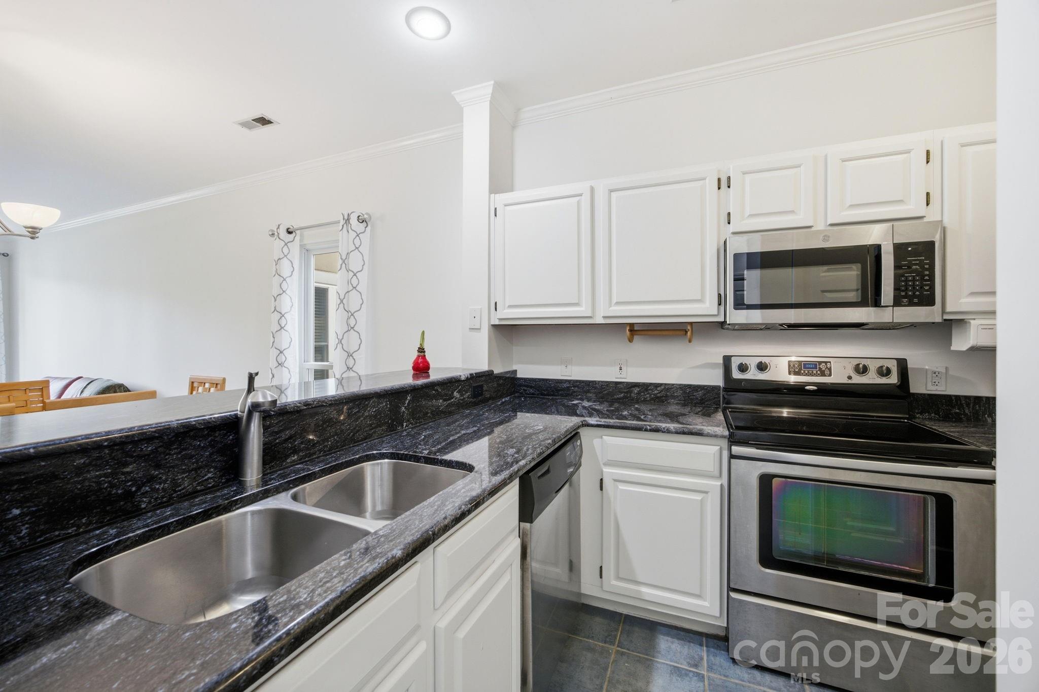 18009 Kings Point Drive