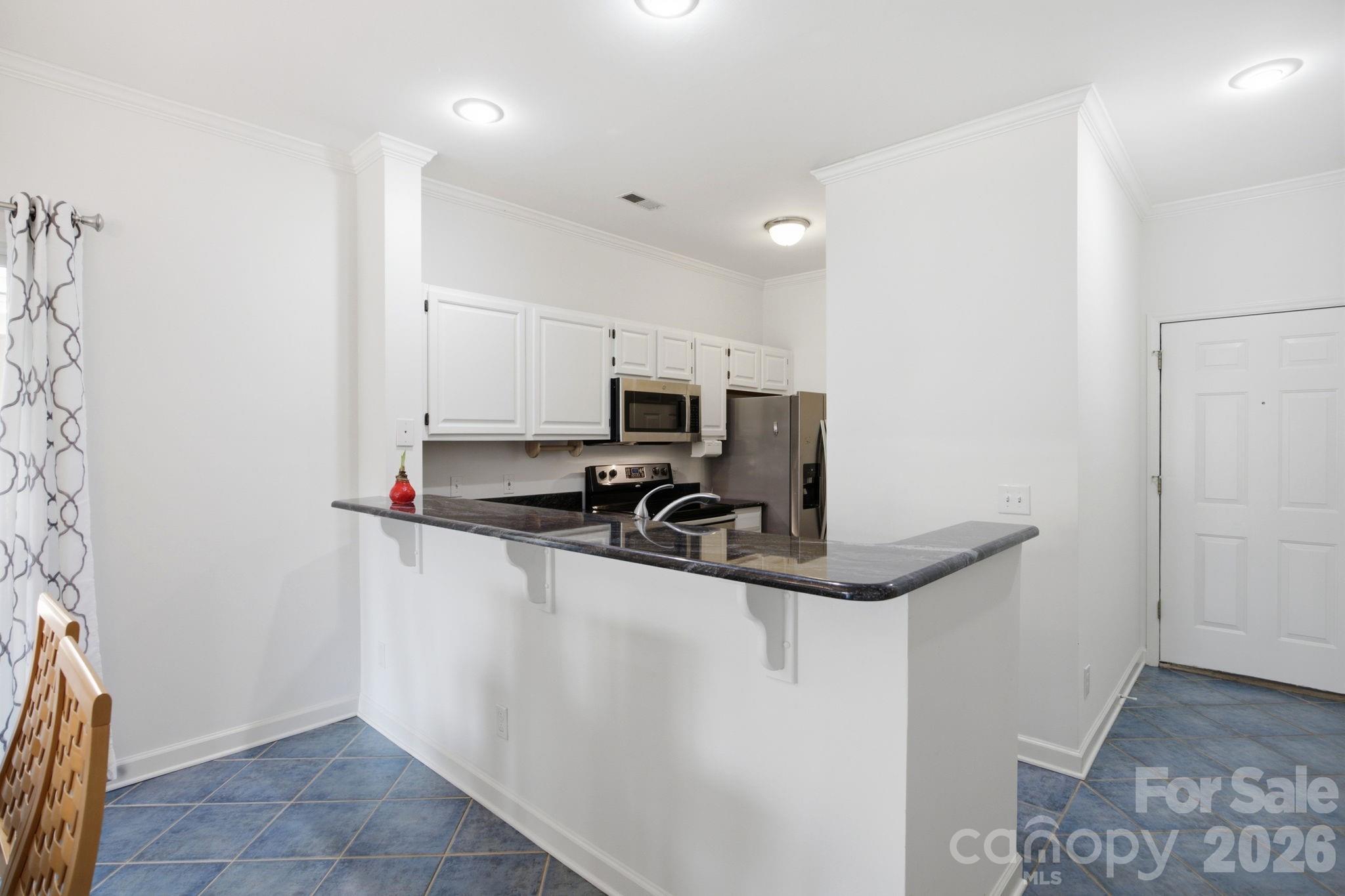18009 Kings Point Drive