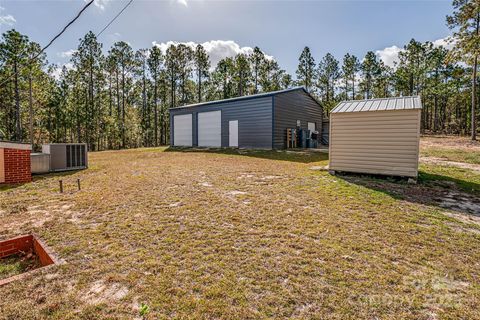 A home in Cheraw