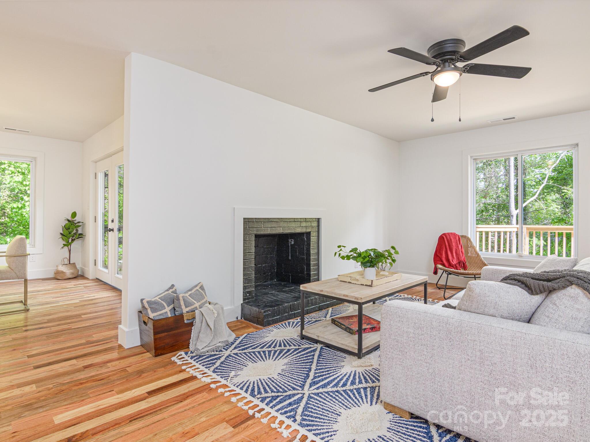 Woodland Hills - Residential